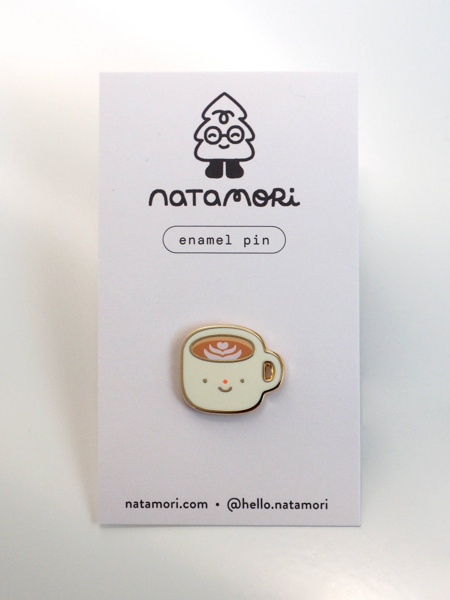 Latte • enamel pin