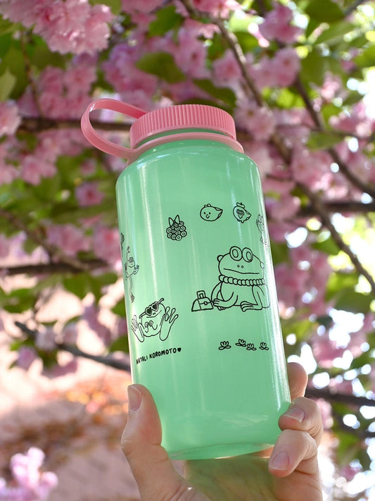 Fashionably Froggy Glow in the Dark Water Bottle