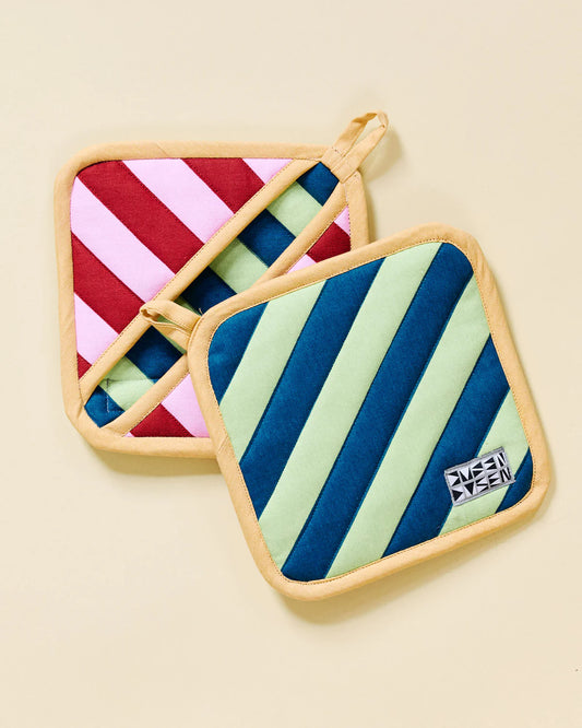 Brioche Stripe Pocket Pot Holder