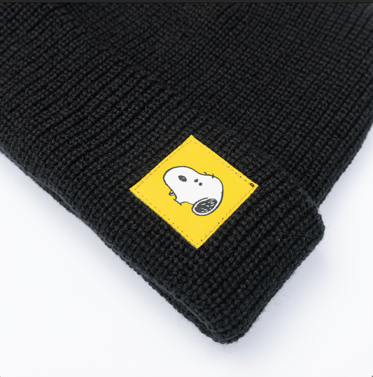 Peanuts® - Snoopy Beanie (Black)