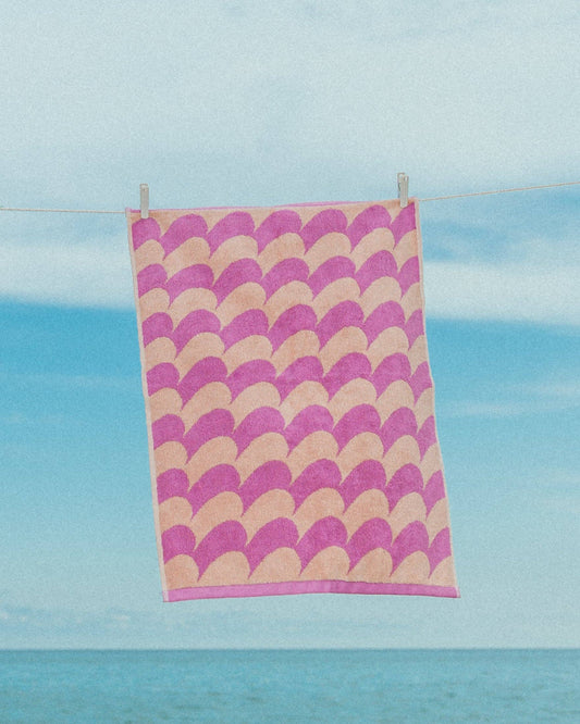 Brisa Hand Towel