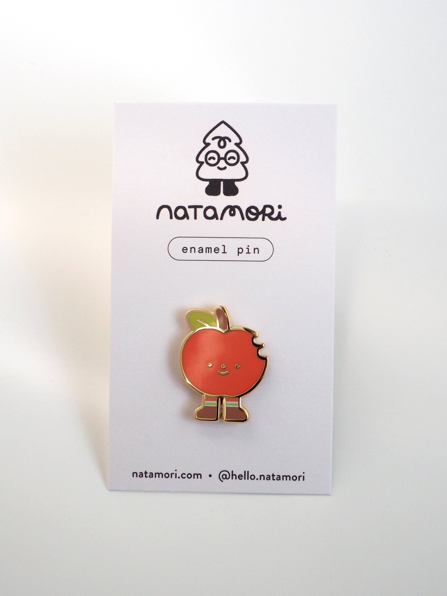 Apple • enamel pin