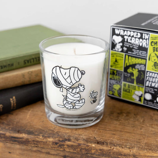 Snoopy Mummy Candle (Cinnamon)