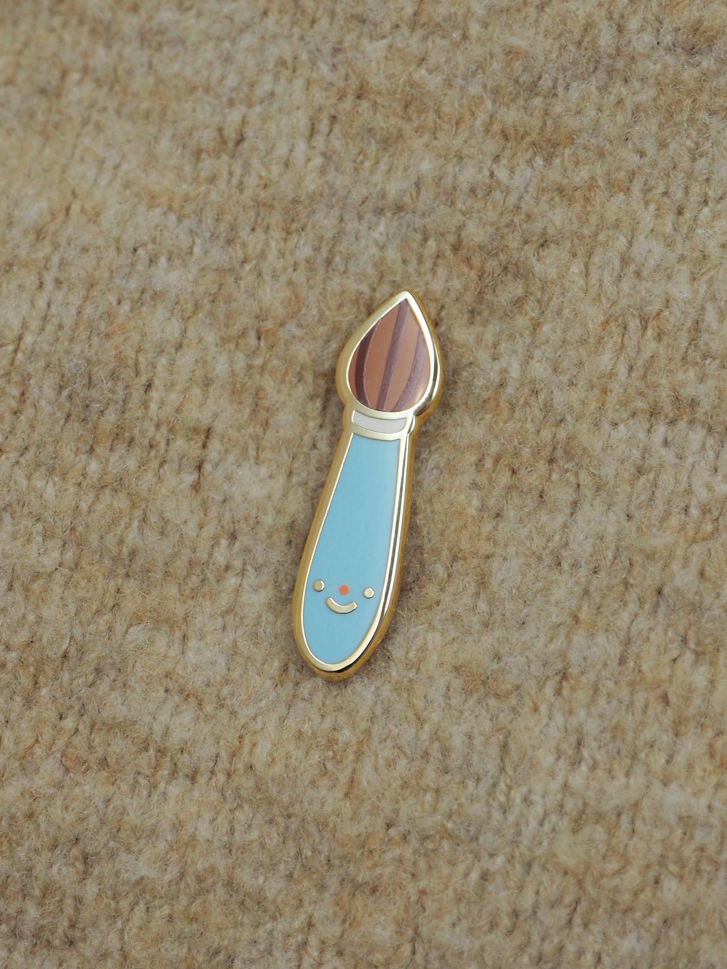 Brush • enamel pin