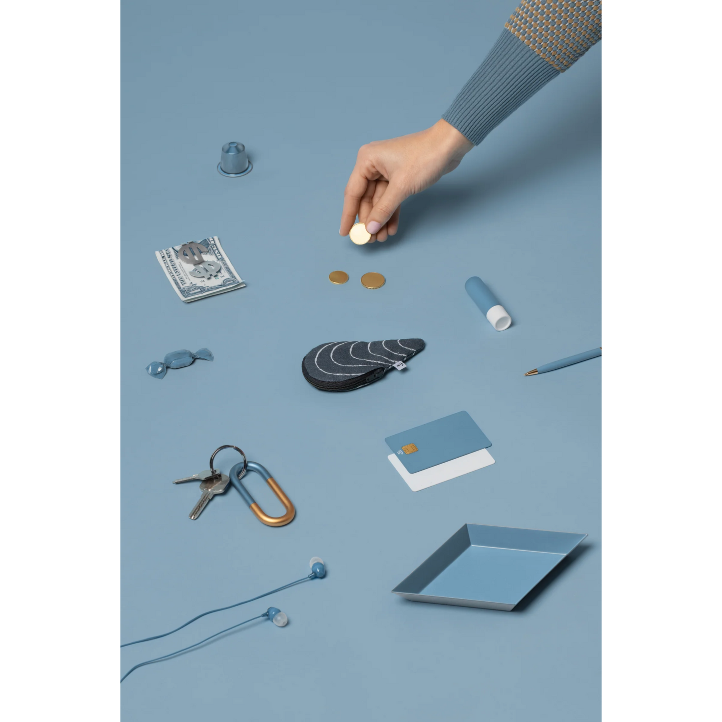 Dark Grey Mussel Purse