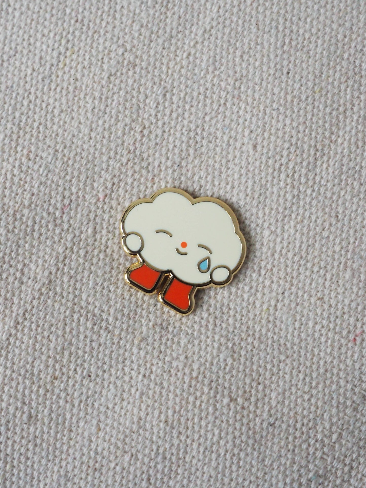 Cloud • enamel pin
