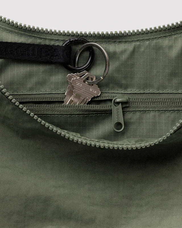 Caper Medium Nylon Crescent Baggu