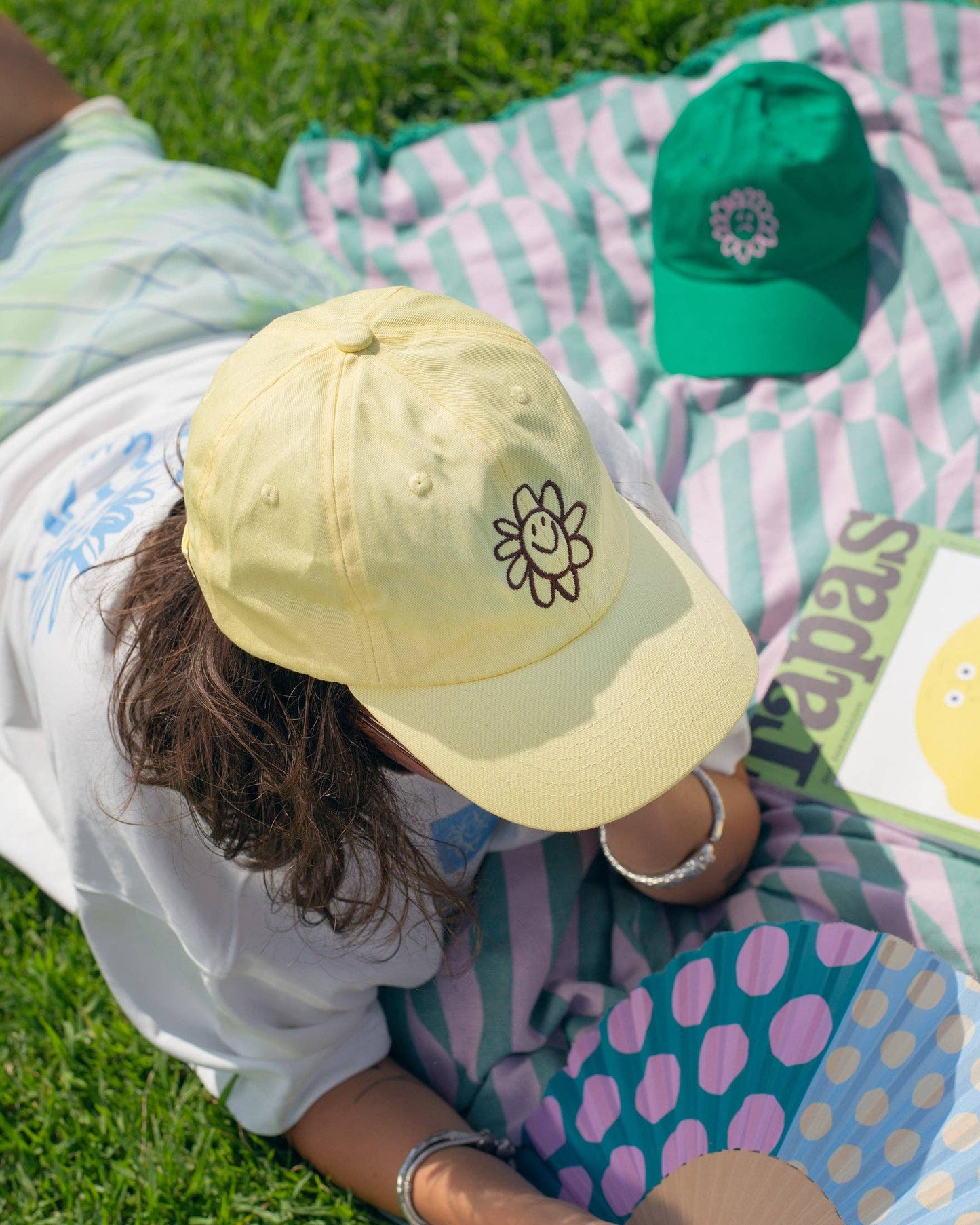 Silly Flower Cap: Butter Yellow