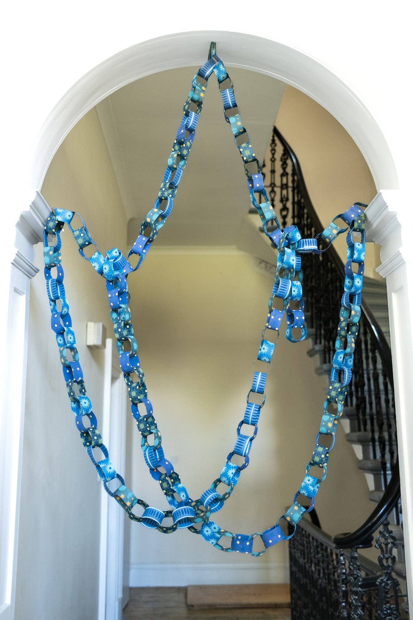 Blue and Yellow Paper Chain Kit