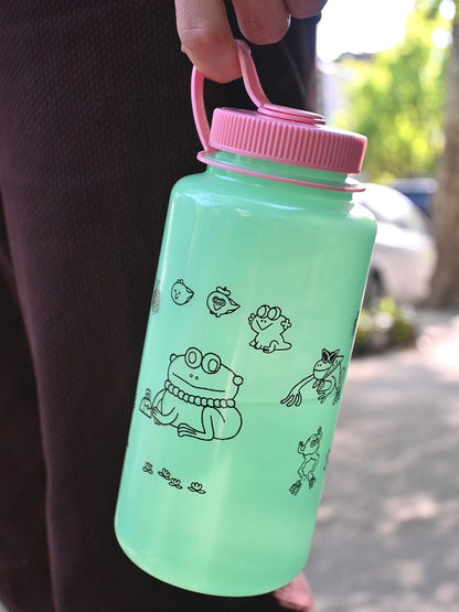 Fashionably Froggy Glow in the Dark Water Bottle