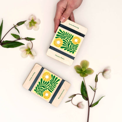 Pocket Flower Press / Vine