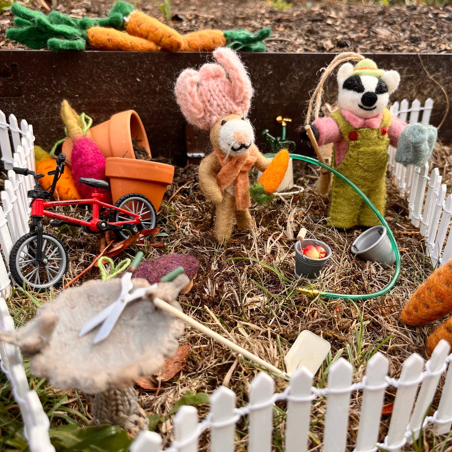 Gus the Gardening Badger Felt Decoration