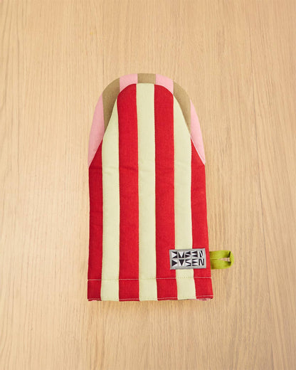 Ladybug Quilted Oven Mitt
