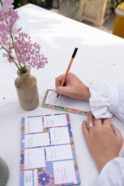 Lists Pad - Smock