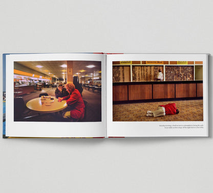 Butlin's Holiday Camp 1982 (Book 8: Vintage Britain)