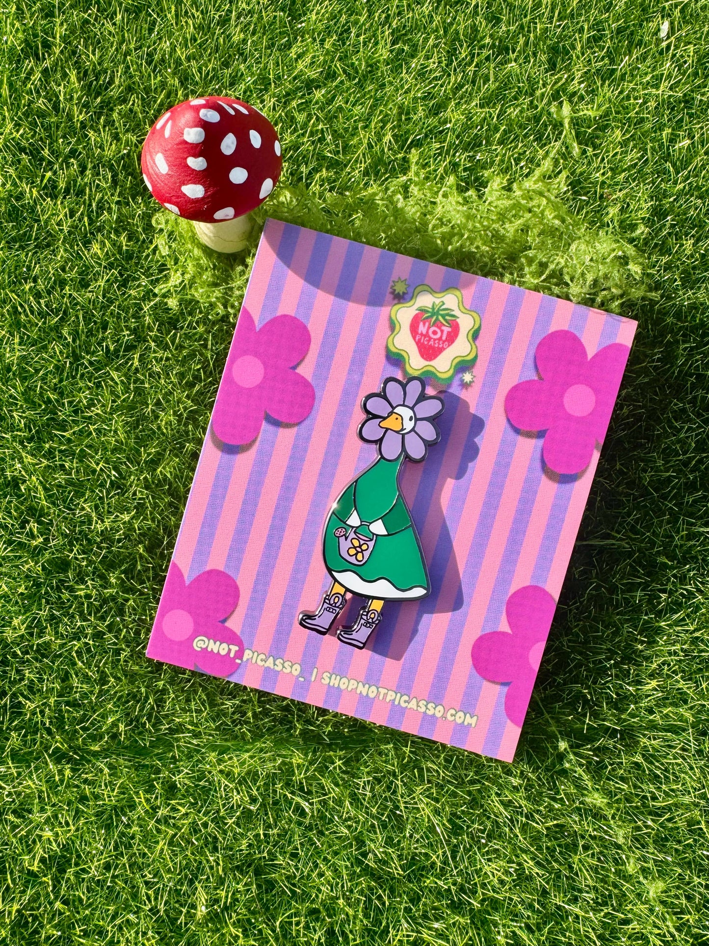 Goose Springsteen Enamel Pin