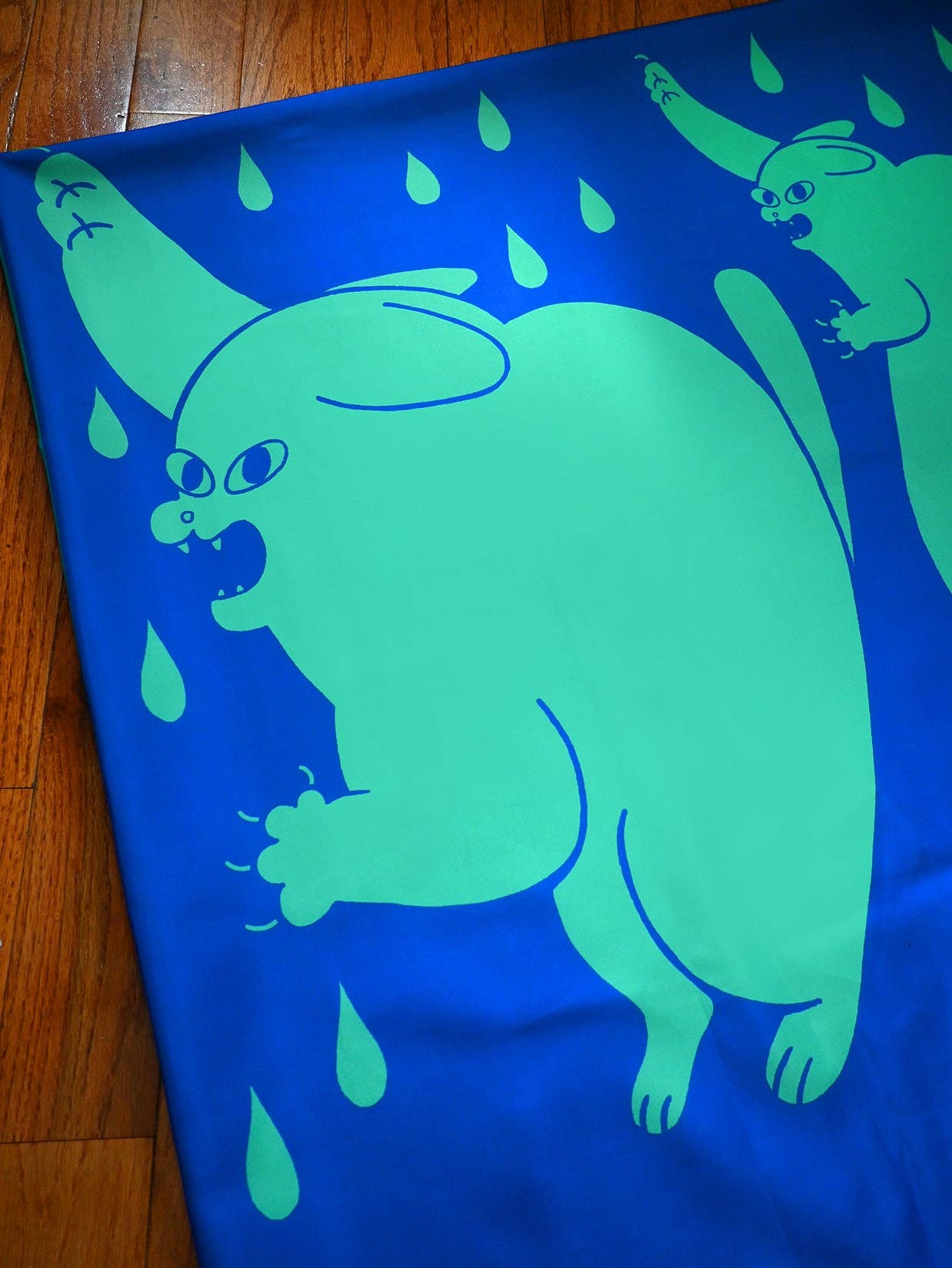 "DRY CATS" Shower curtain