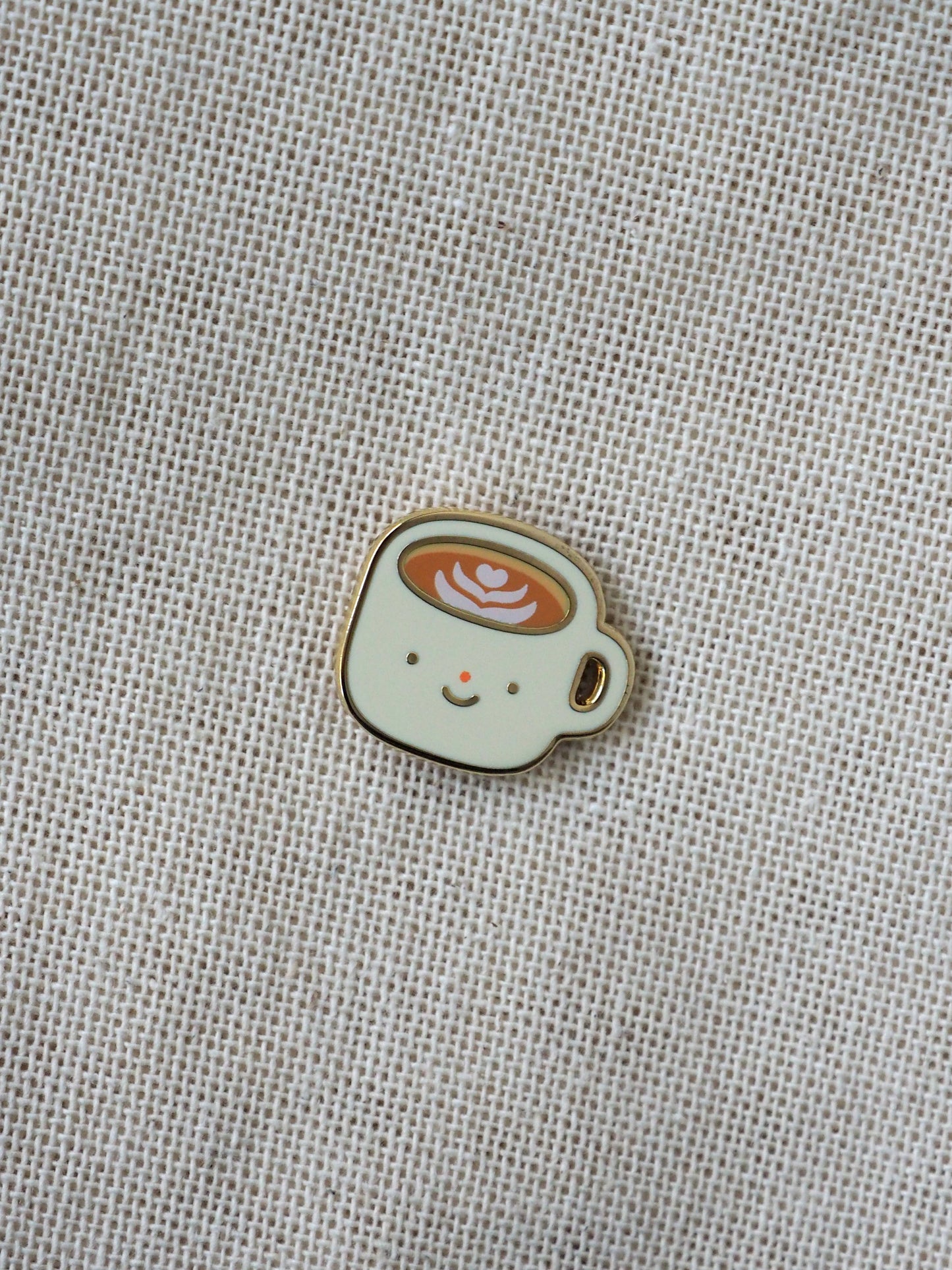 Latte • enamel pin