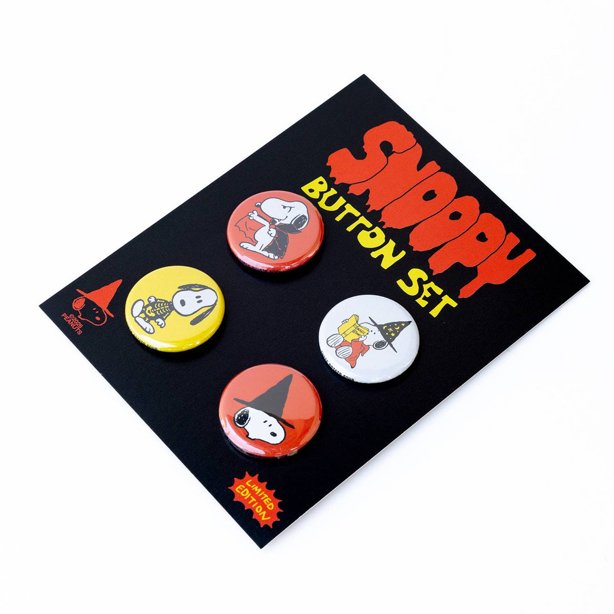 3P4 x Peanuts® Halloween - Snoopy Halloween Button Set