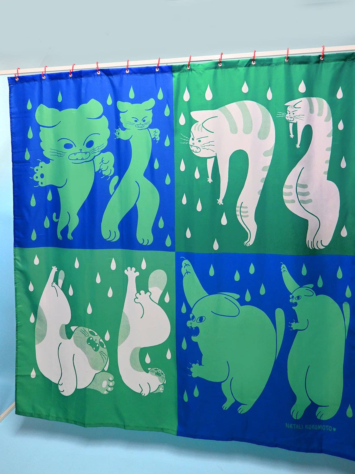 "DRY CATS" Shower curtain